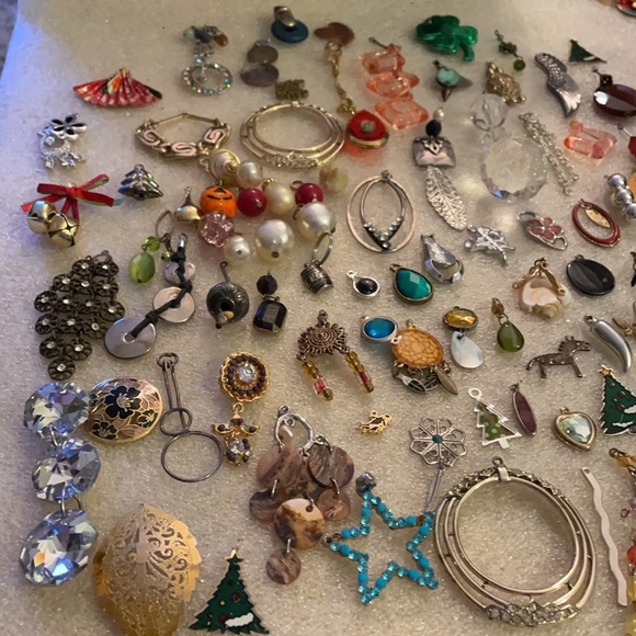 Bundle 105 pendent lot - Picture 6 of 7